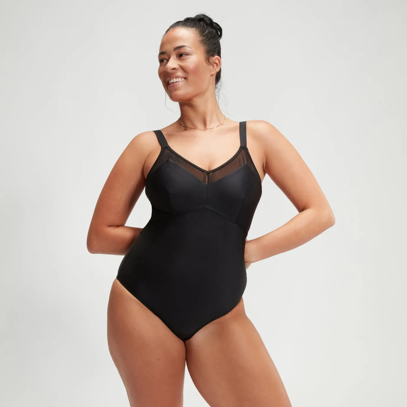 Women's Shaping LuniaGlow Swimsuit Black*Speedo Best Sale